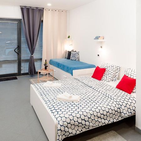 Studio Apartment Sesula Split Kültér fotó