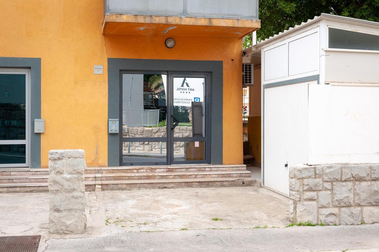 Studio Apartment Sesula Split Kültér fotó